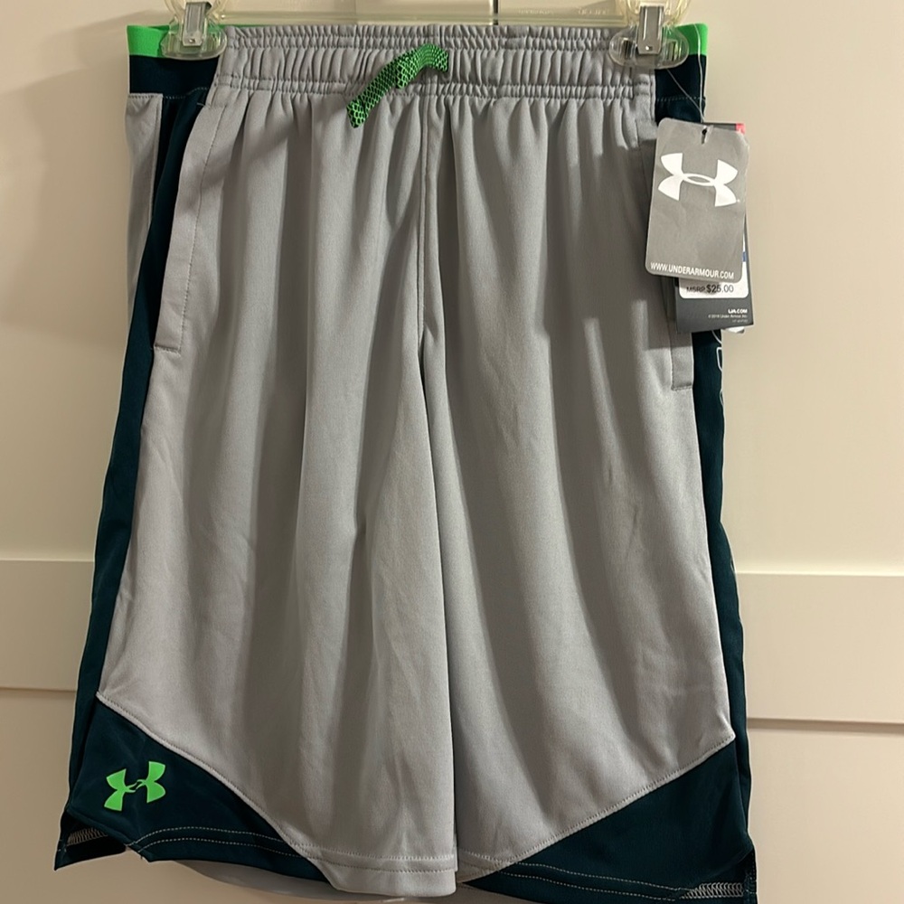 Under Armour shorts size XL